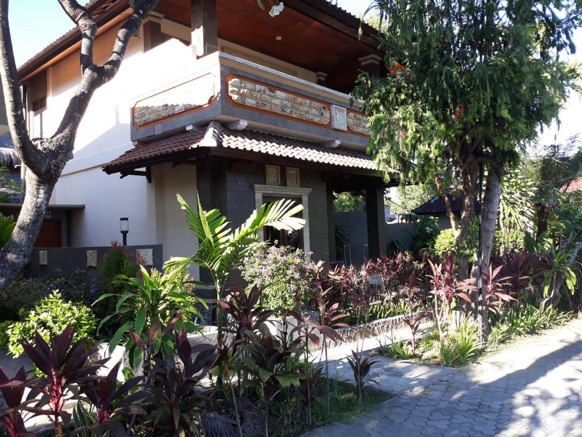 Puri Bali Hotel 러비나 객실 사진